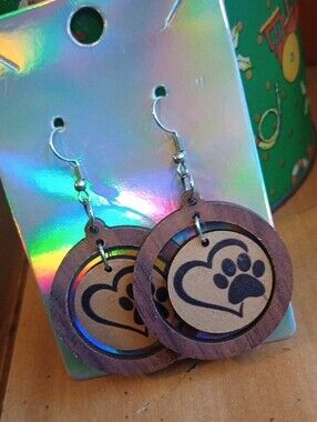 ❤️ $10 Each Or Bundle 4/$20 Wooden Paw Print Heart Dangle Earrings